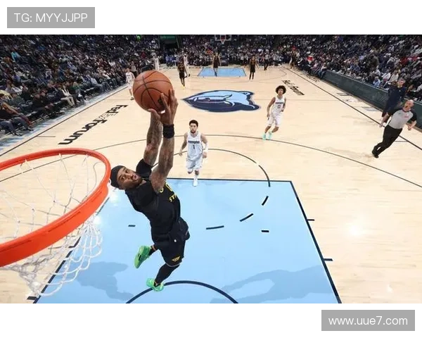 沃克21分灰熊客场大胜步行者